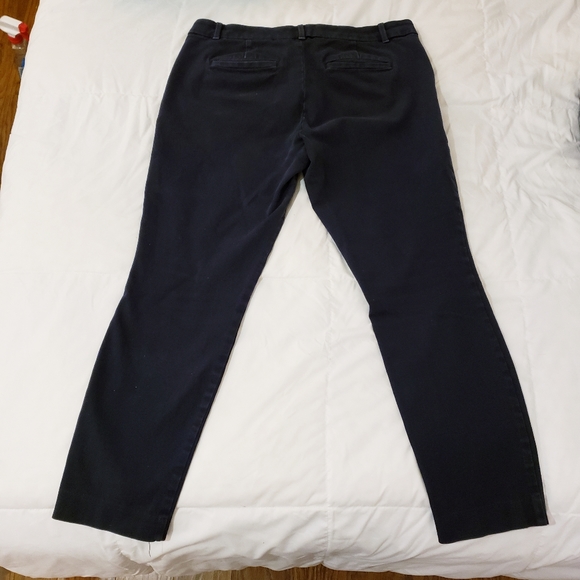 Gap Women's Skinny Ankle Pants - Picture 2 of 3